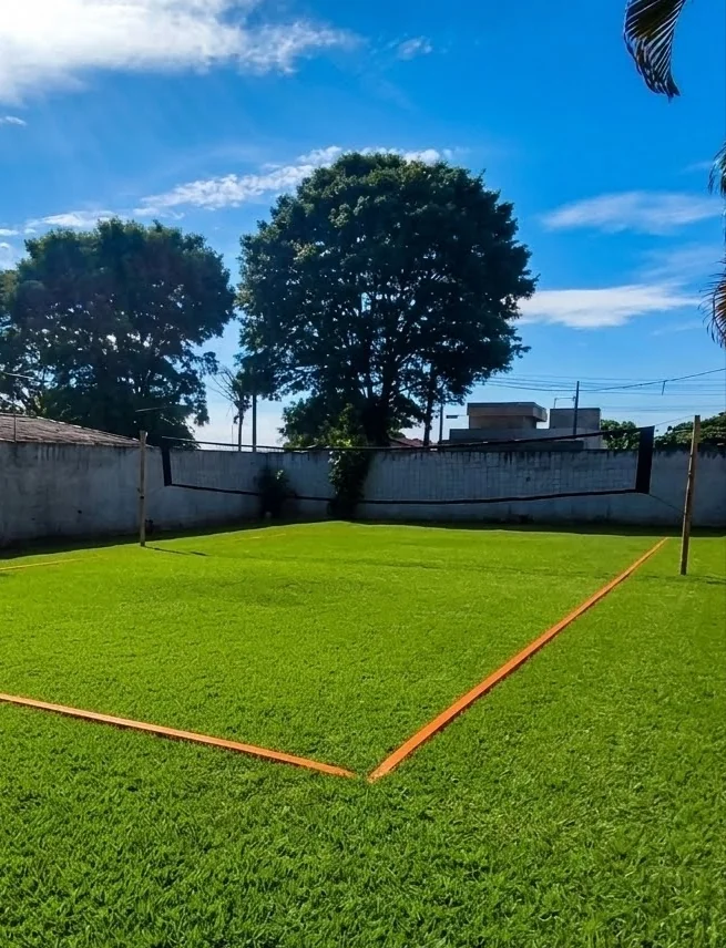 Área de lazer e minicampo da Chácara Recanto do Sonho